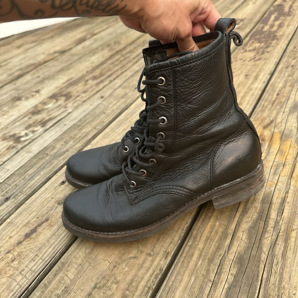 Frye Veronica Women Size 9.5 B 3476276 BLK Black Leather Plain Toe Combat Boot